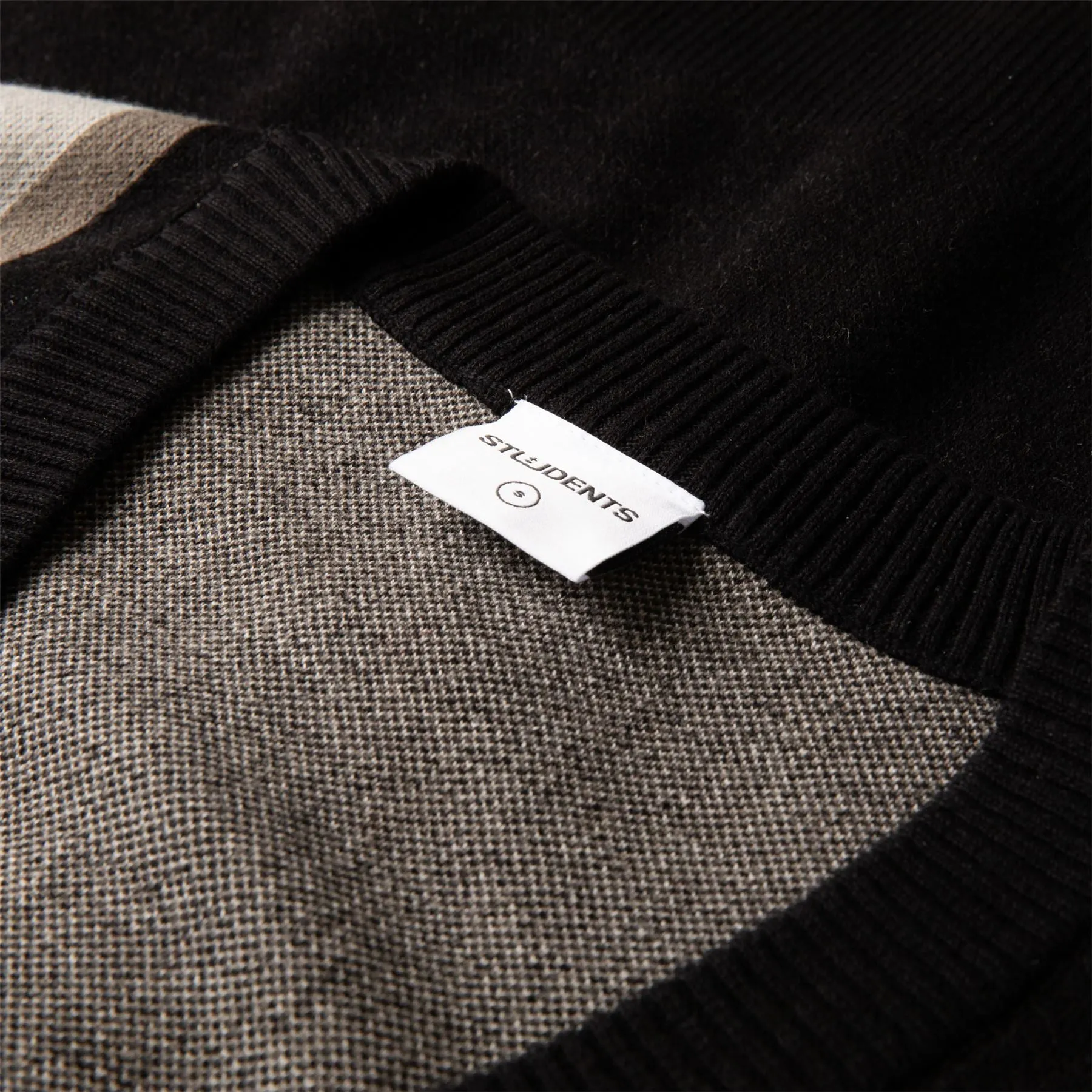 Esterbrook Cardigan Sweater Black - SS24