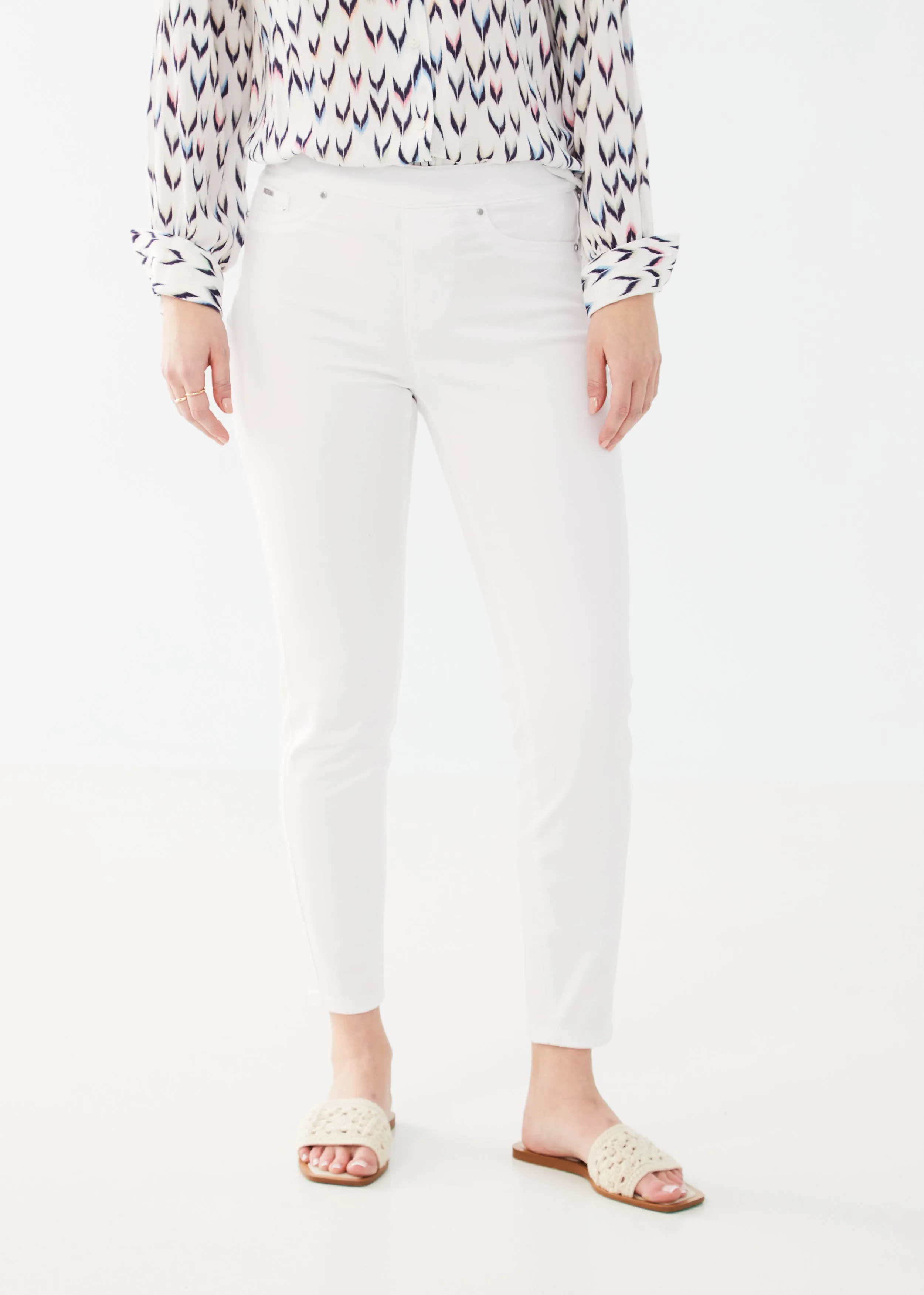 Euro Twill, Pull-On Slim Ankle Denim