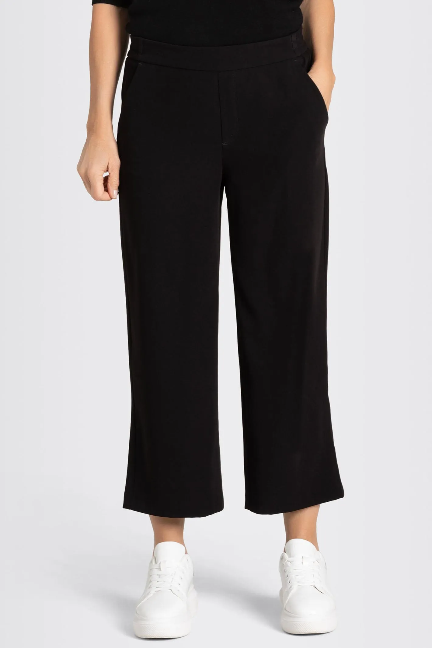 Mac 2173-00-0231L 090 Chiara Black Wide Leg Cropped Trousers