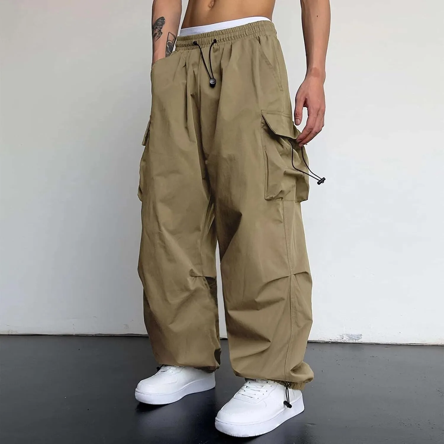 Men Baggy Cargo Pants Drawstring Casual Parachute Pants Trendy Loose Harem Joggers Sweatpants Streetwear with Pockets