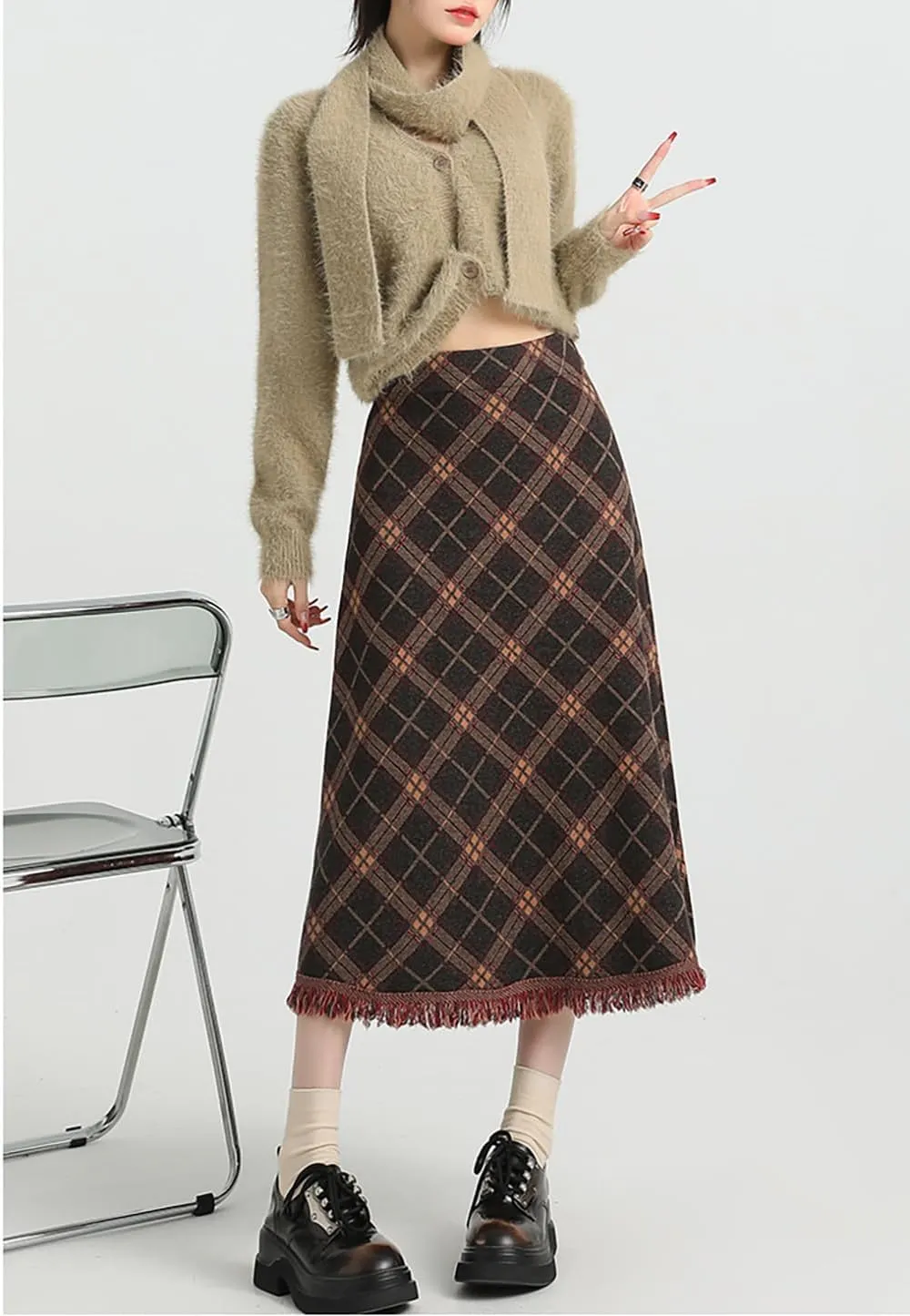 Women's Plaid Skirt Vintage Elastic Waist A-Line Pleated Tartan Winter Long Skirts