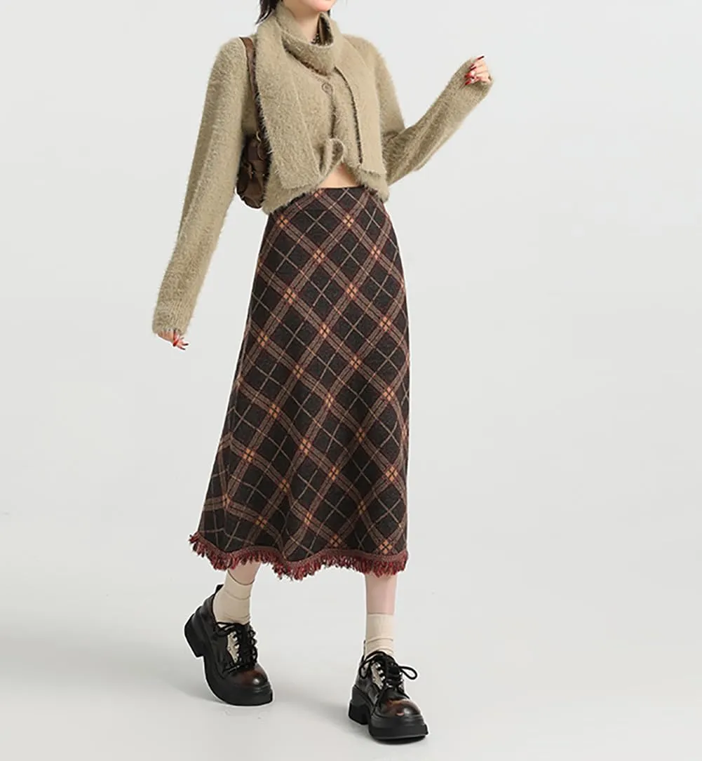 Women's Plaid Skirt Vintage Elastic Waist A-Line Pleated Tartan Winter Long Skirts